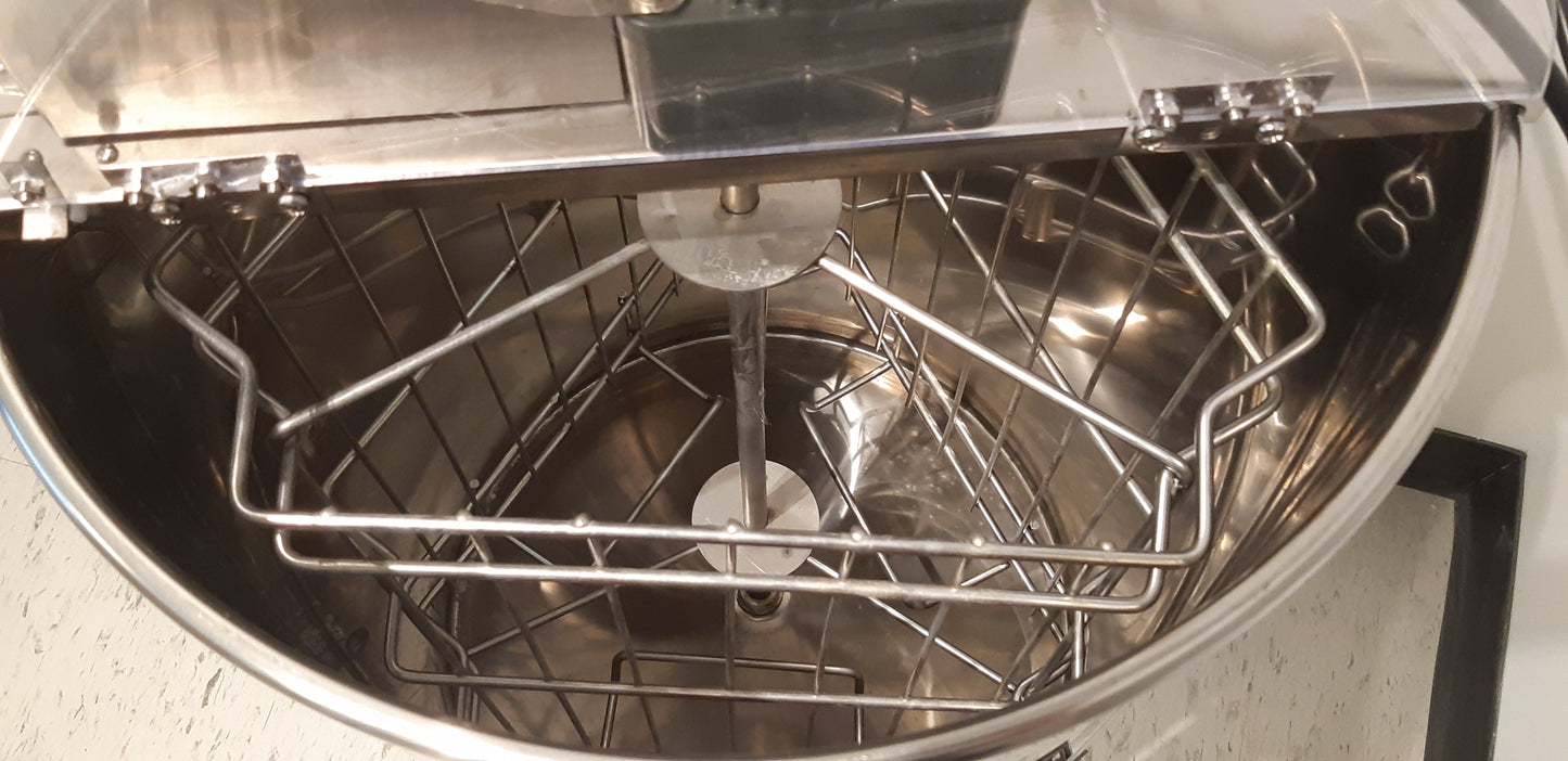 3-Frame Motorized Extractor