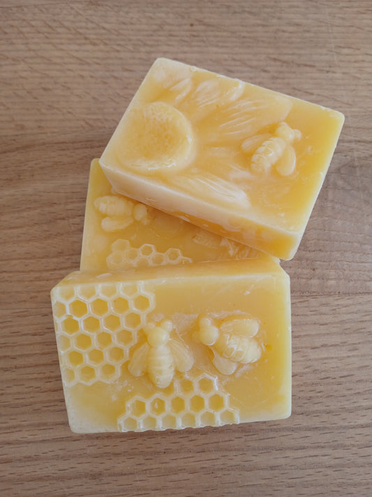Pure Ontario Beeswax Blocks (100g)