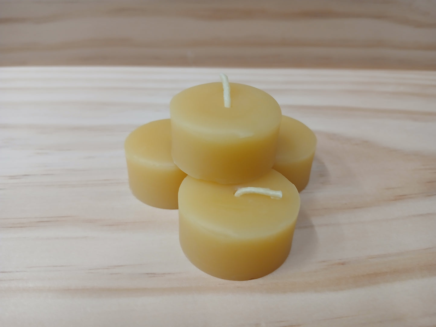 Beeswax Tealight