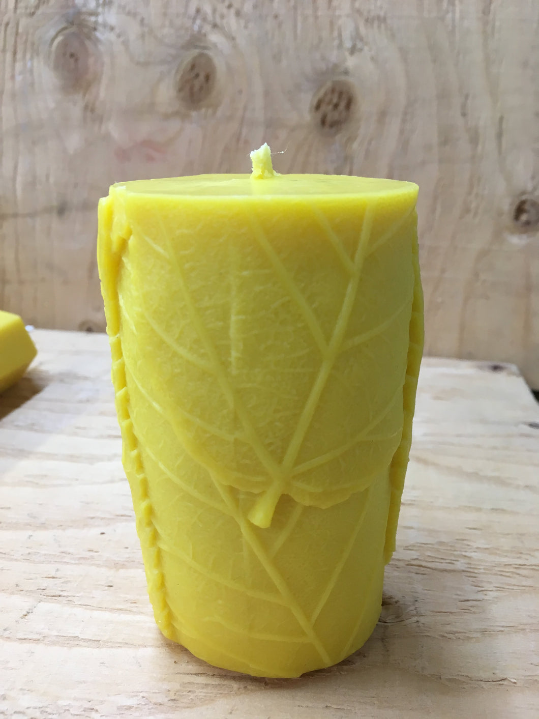 Beeswax Leaf Pillar Candle
